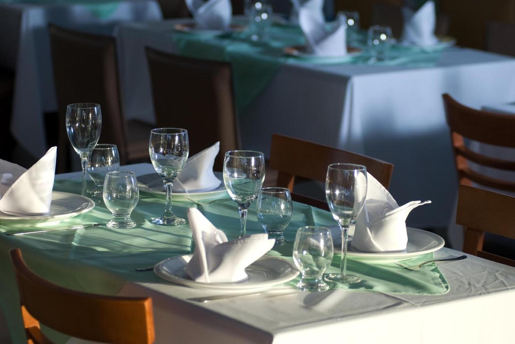 Oyo Hotel Arembepe Beach Hotel, Camacari Luaran gambar